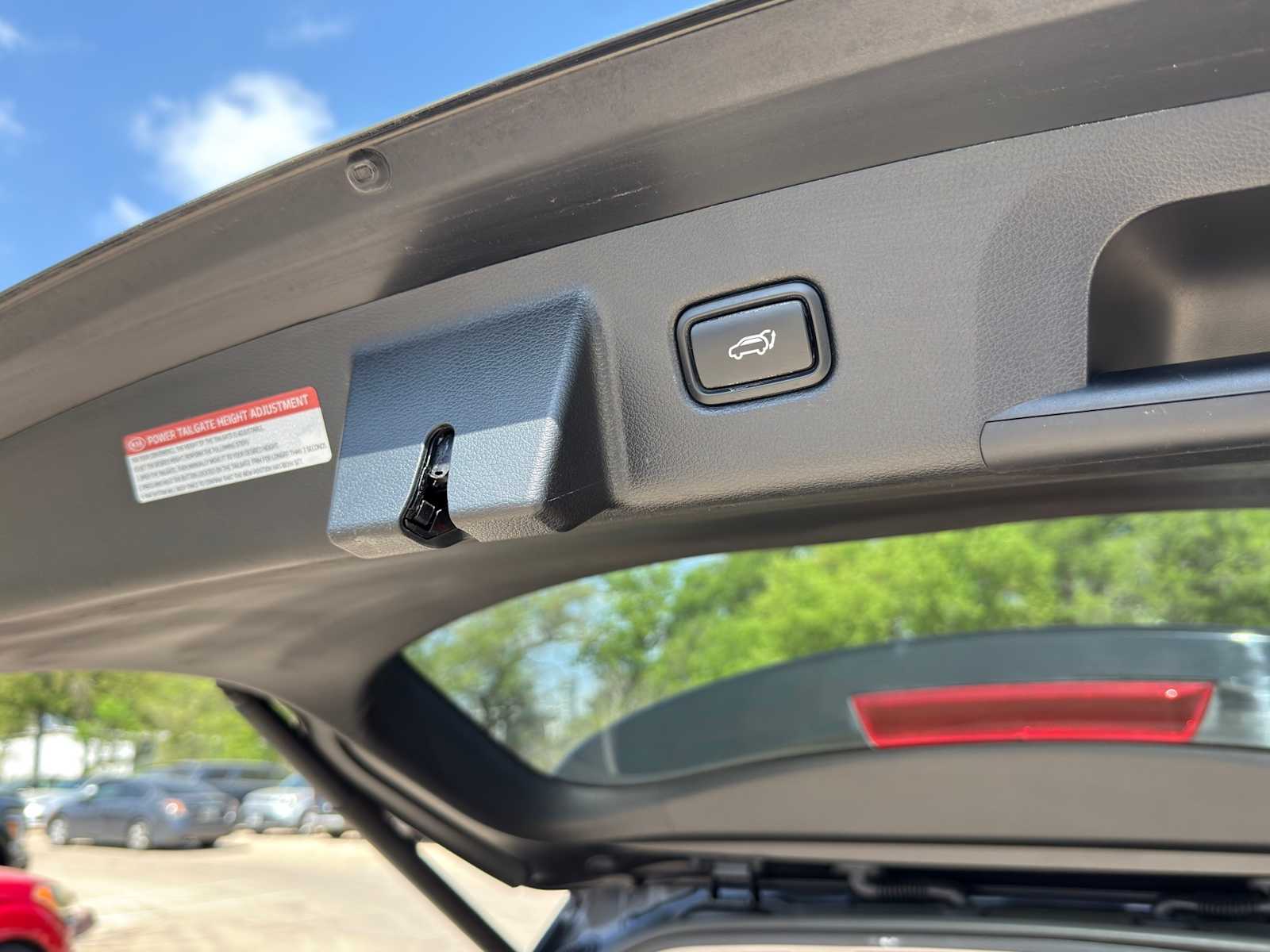 Thumbnail: 2020 Kia Telluride - 9