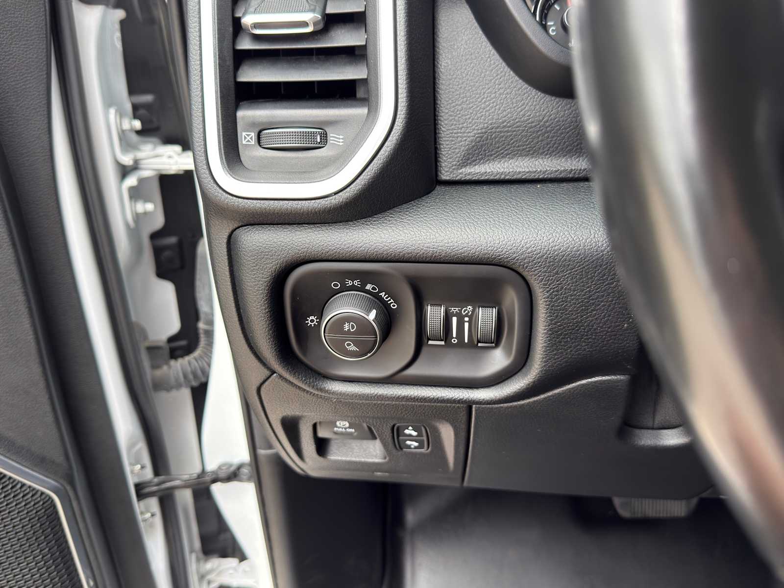 Thumbnail: 2021 RAM 1500 - 17