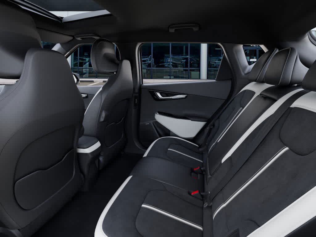 Thumbnail: 2025 Kia EV6 - 18