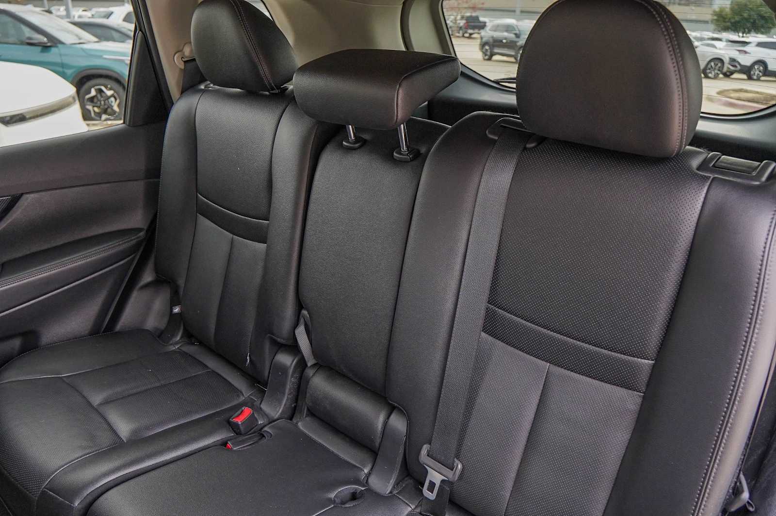 Thumbnail: 2019 Nissan Rogue - 29