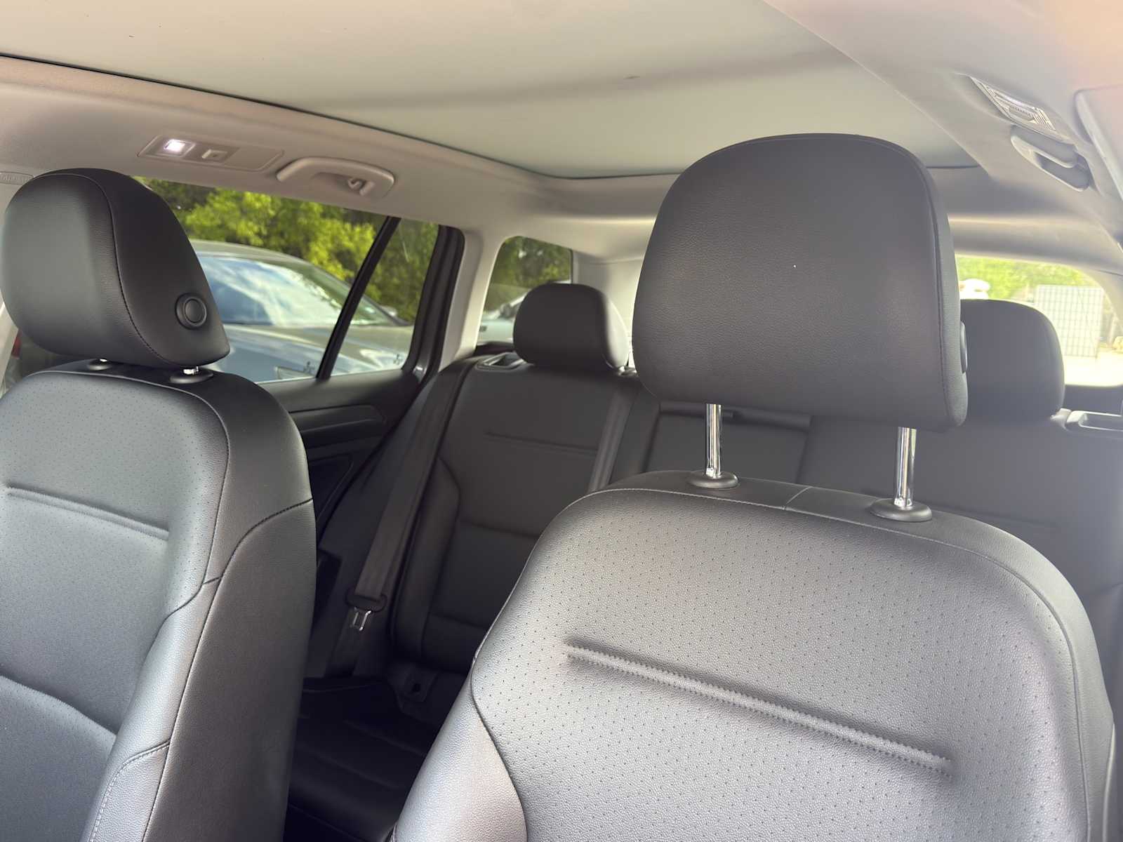 Thumbnail: 2020 Kia Sorento - 14