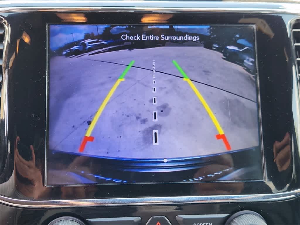 Thumbnail: 2020 Jeep Grand Cherokee - 17