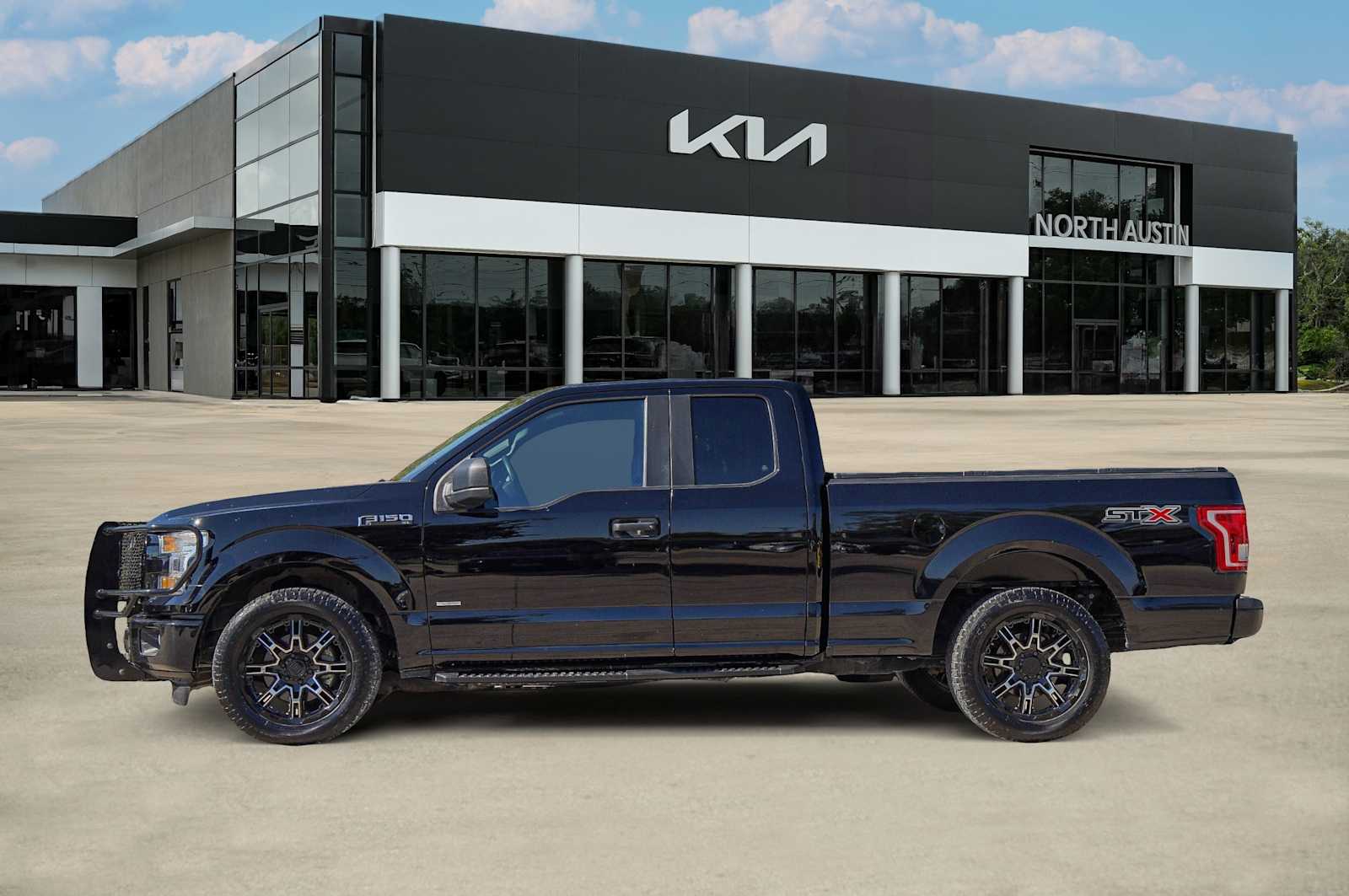 Thumbnail: 2017 Ford F-150 - 4