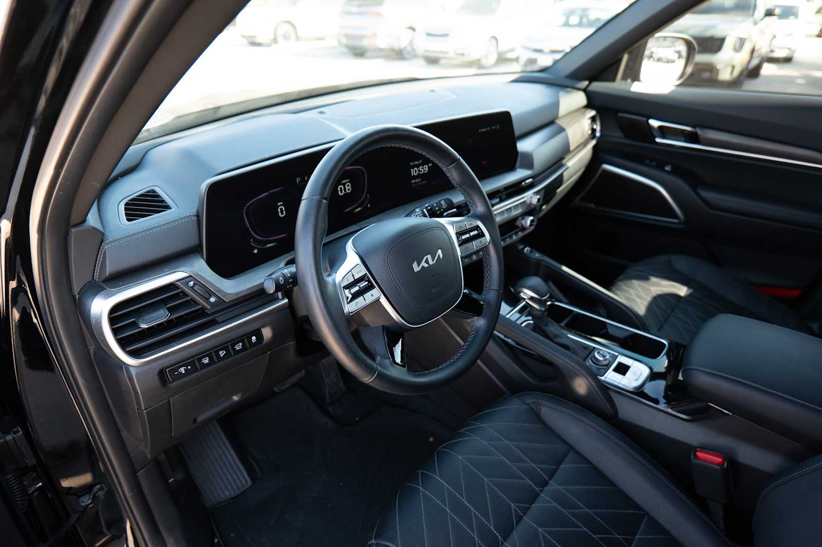 Thumbnail: 2023 Kia Telluride - 9