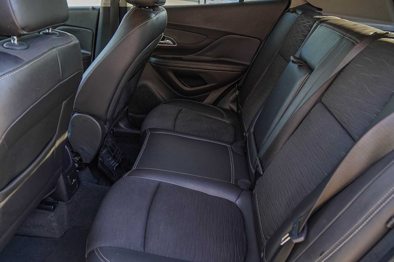 Thumbnail: 2015 Buick Encore - 27