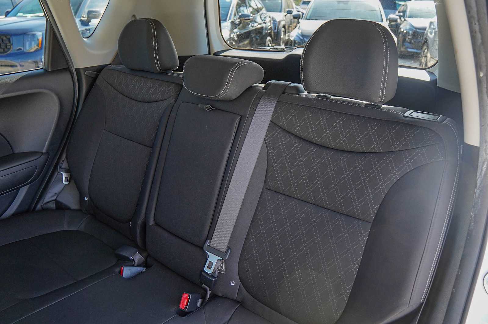 Thumbnail: 2014 Kia Soul - 29