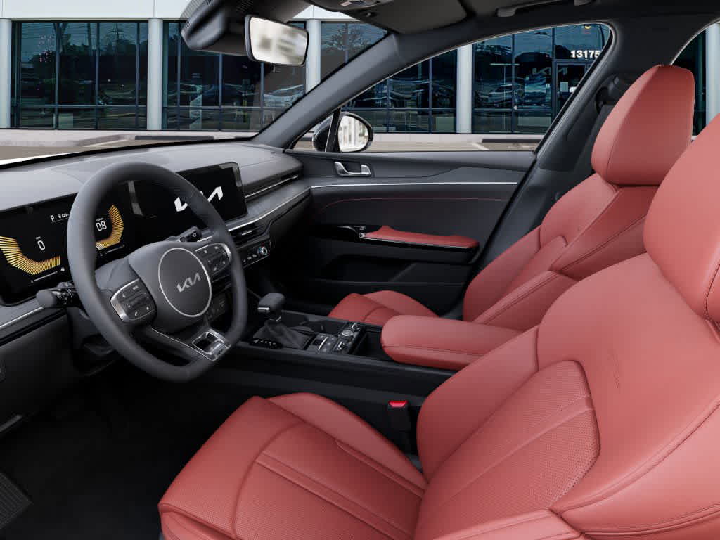 Thumbnail: 2025 Kia K5 - 17