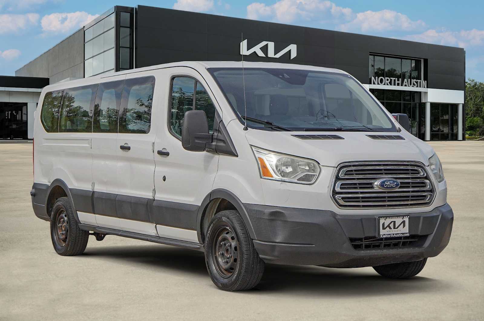 Thumbnail: 2016 Ford Transit Series - 8