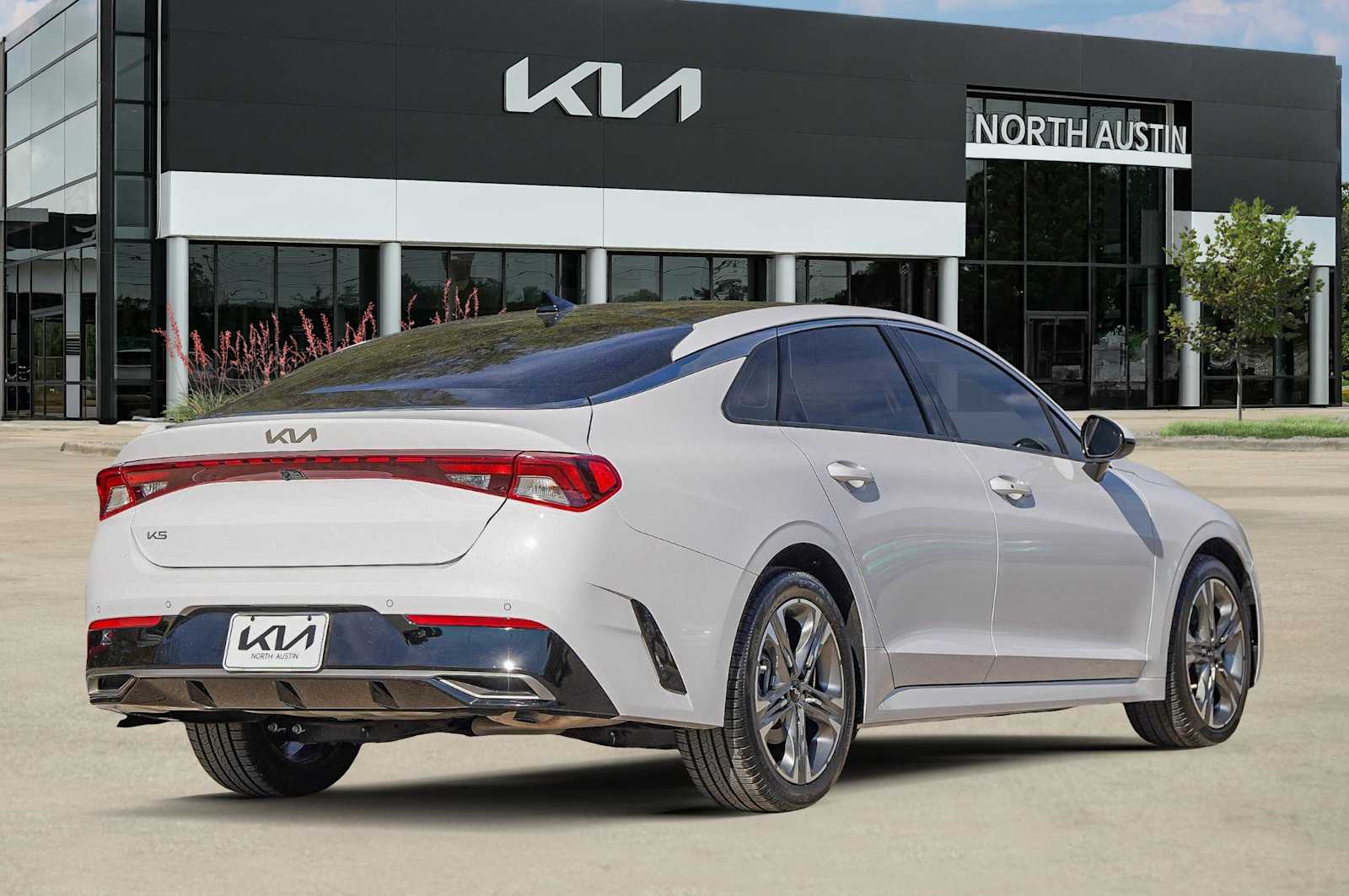 Thumbnail: 2024 Kia K5 - 6