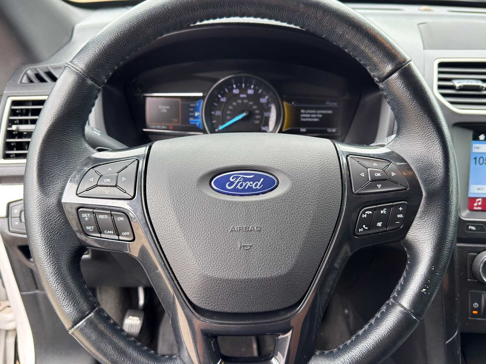 Thumbnail: 2017 Ford Explorer - 14