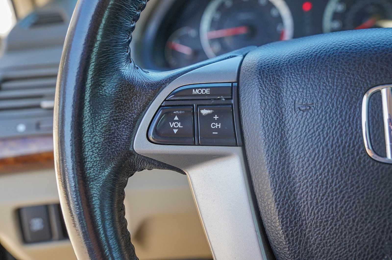 Thumbnail: 2009 Honda Accord - 13