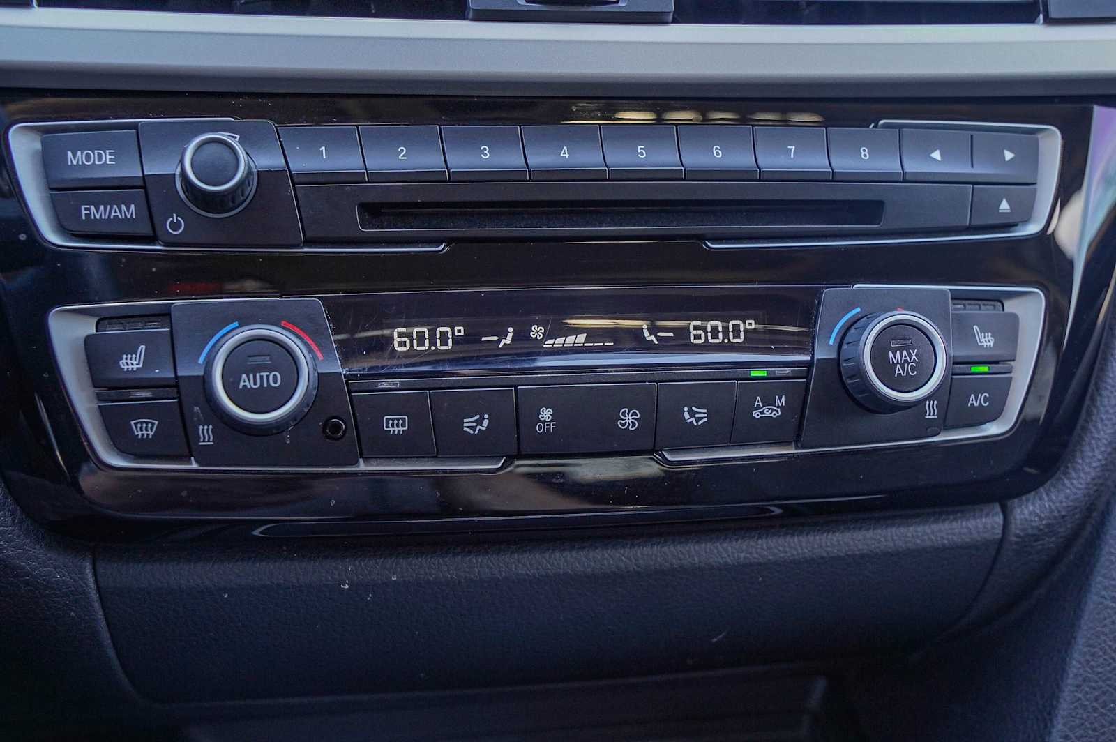 Thumbnail: 2018 BMW 3 Series - 20