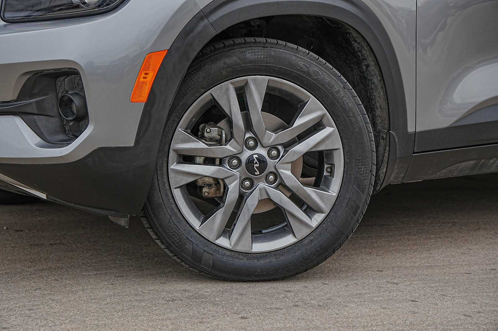 Thumbnail: 2023 Kia Seltos - 2