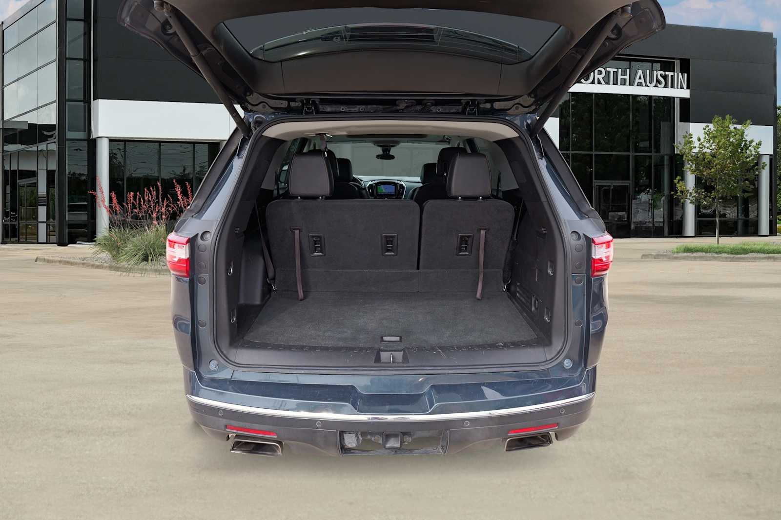 Thumbnail: 2018 Chevrolet Traverse - 29