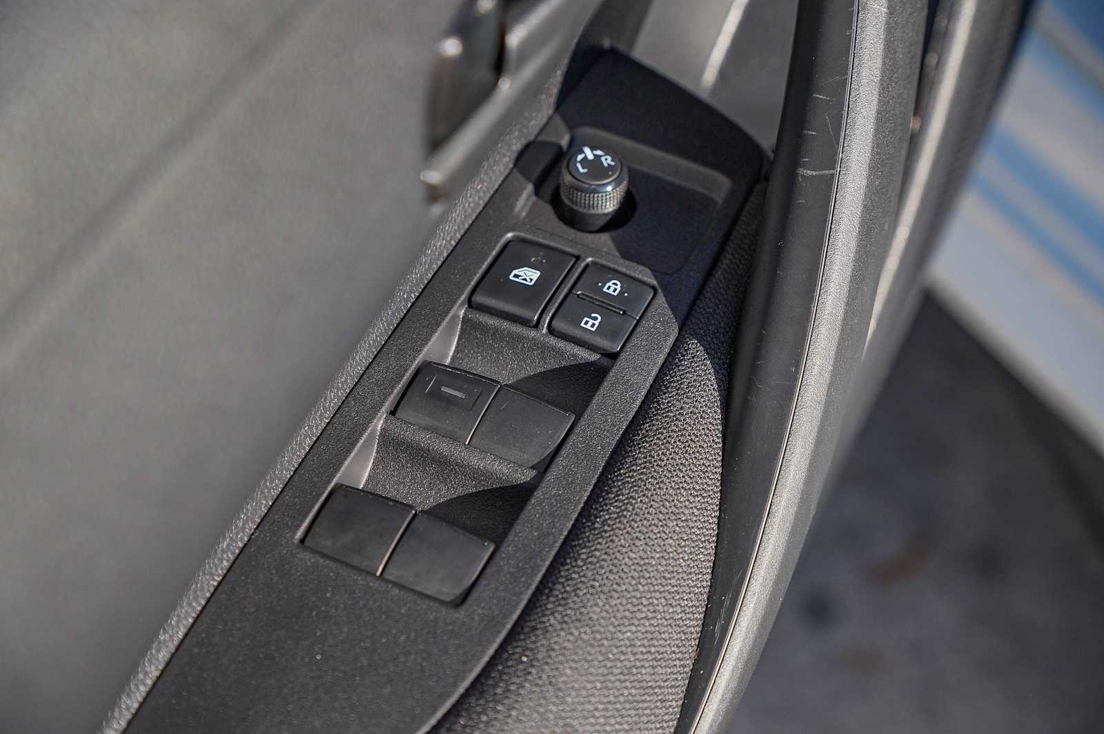 Thumbnail: 2024 Toyota Corolla - 22