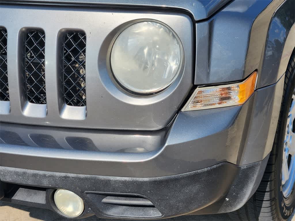Thumbnail: 2014 Jeep Patriot - 6