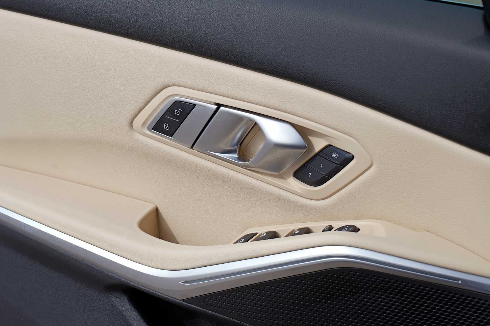 Thumbnail: 2022 BMW 3 Series - 19