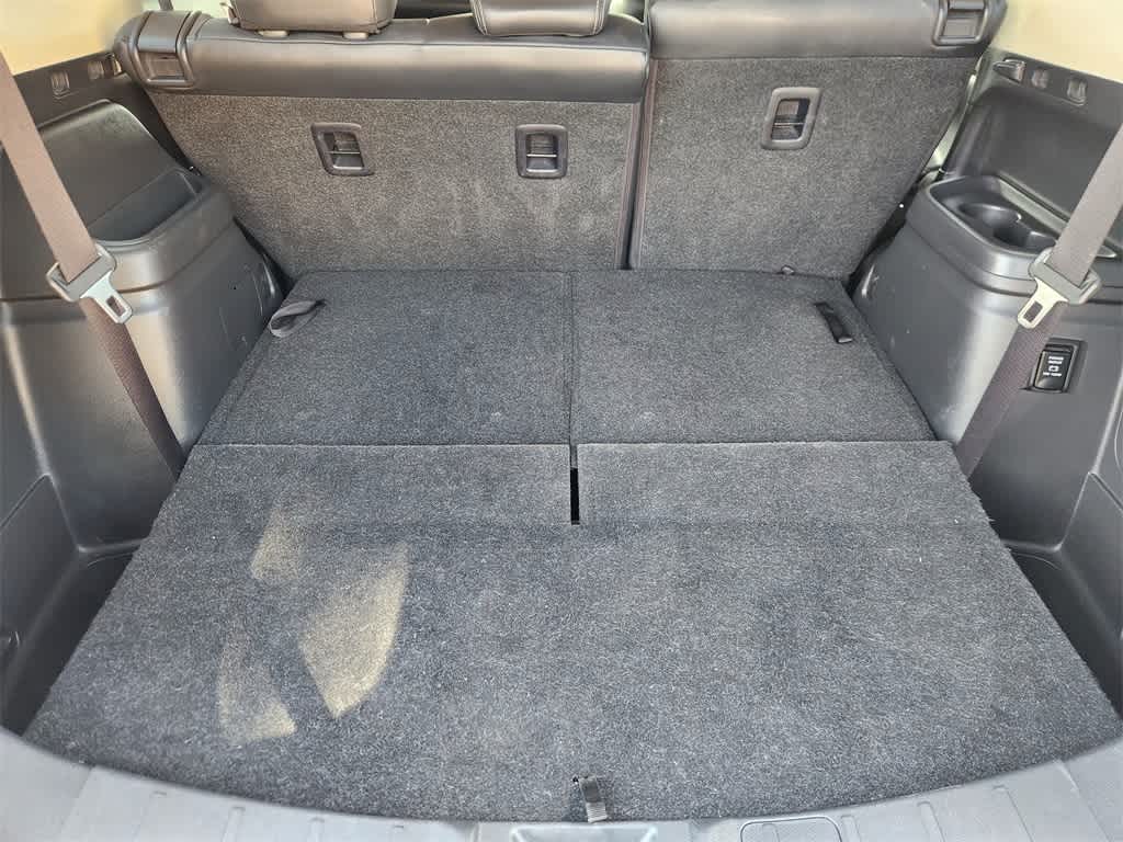 Thumbnail: 2019 Mitsubishi Outlander - 30