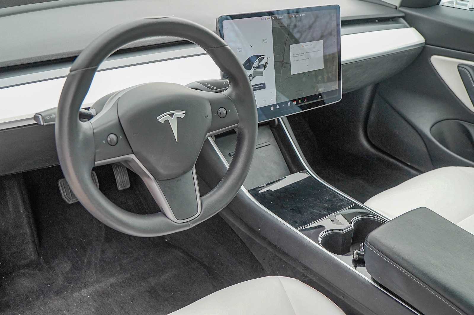 Thumbnail: 2020 Tesla Model 3 - 9