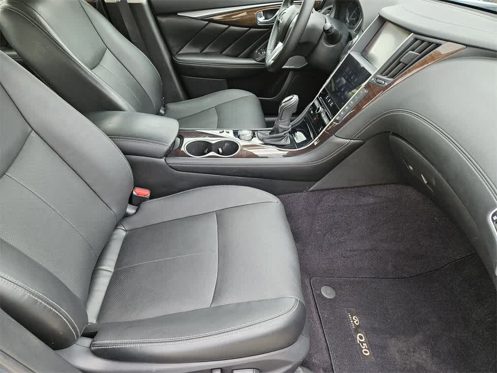 2018 INFINITI Q50 Luxe 12