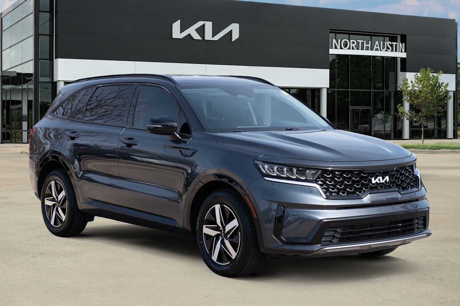 Thumbnail: 2022 Kia Sorento - 8