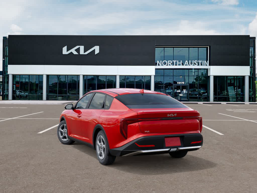 2025 Kia K4 LXS photo 4