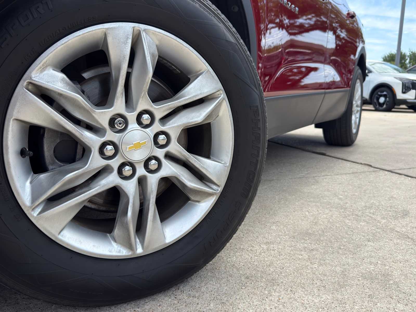 Thumbnail: 2019 Chevrolet Blazer - 4