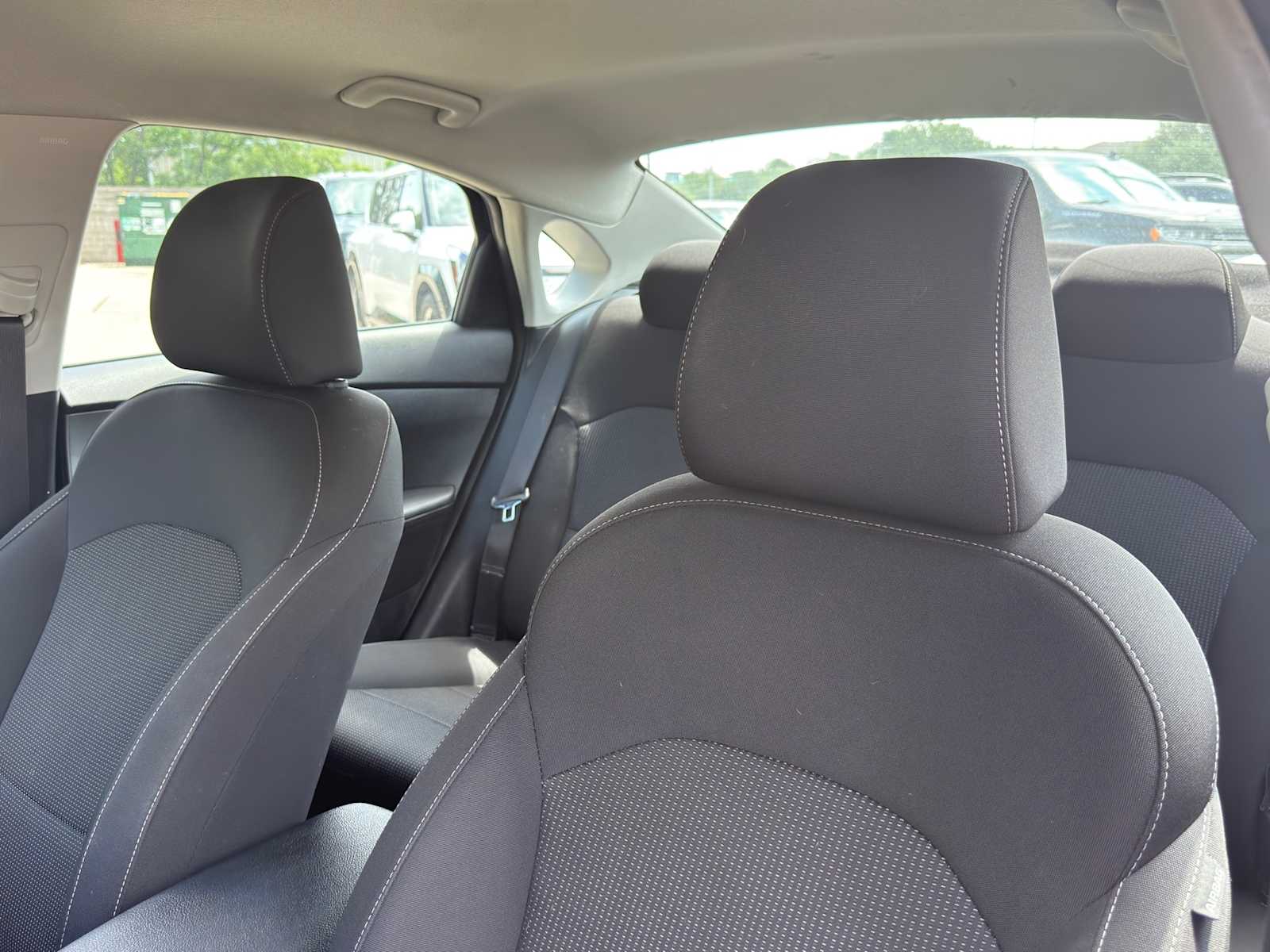 Thumbnail: 2019 Kia Forte - 8