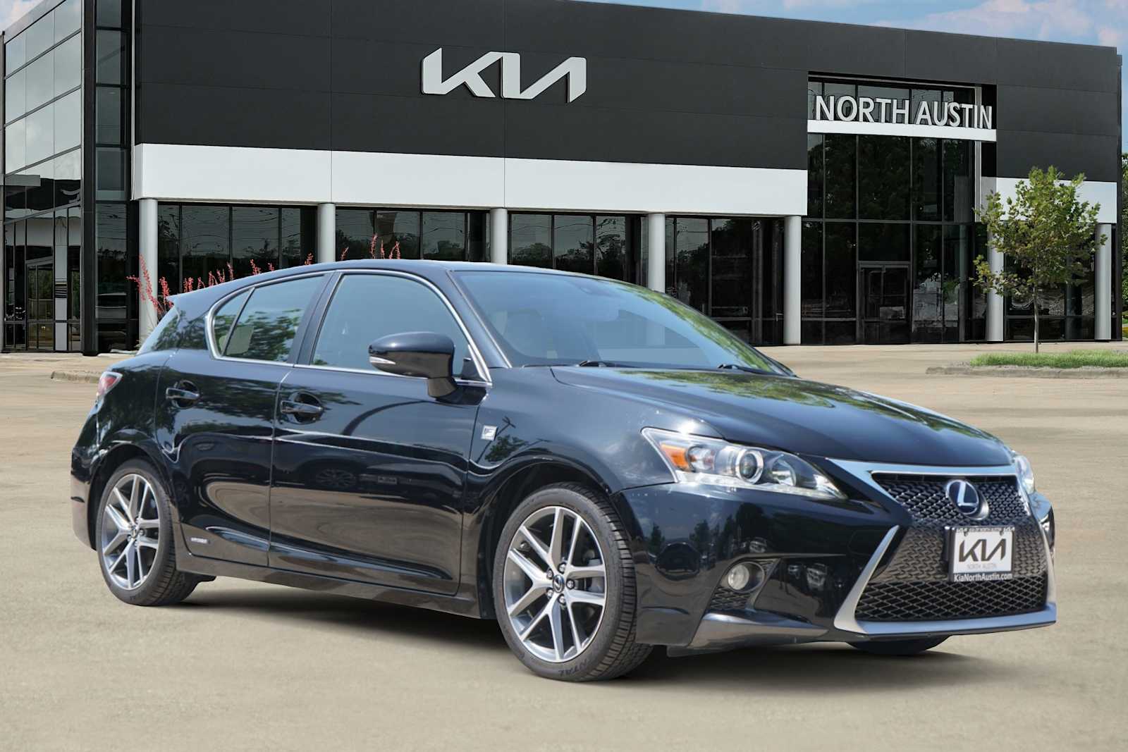Thumbnail: 2015 Lexus CT - 6