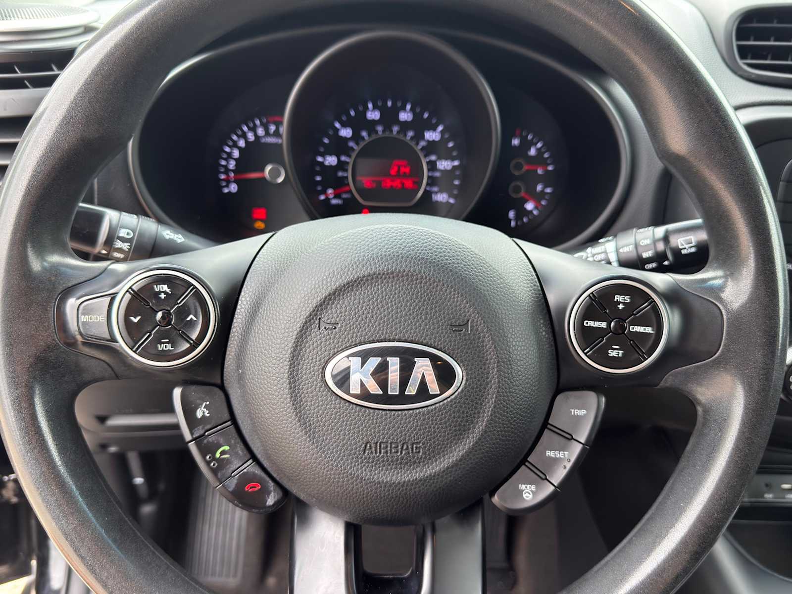 Thumbnail: 2016 Kia Soul - 11