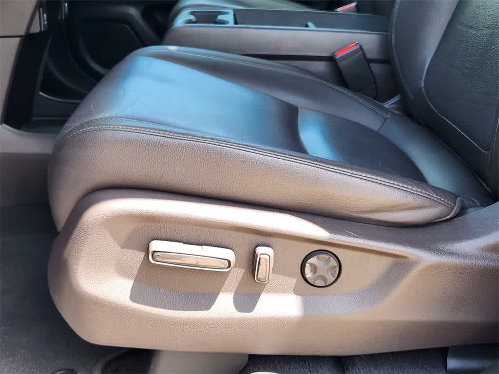 Thumbnail: 2018 Honda Odyssey - 24