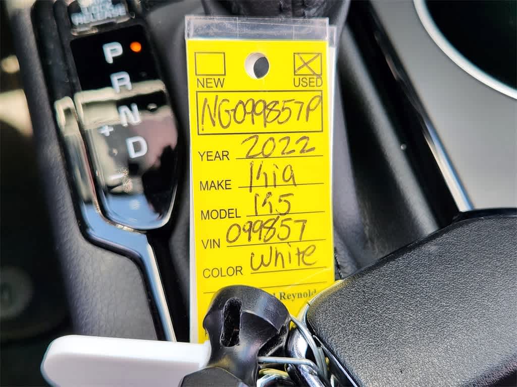 Thumbnail: 2022 Kia K5 - 33