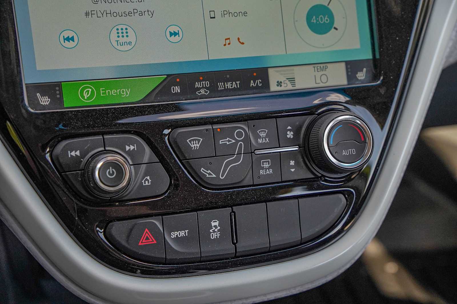 Thumbnail: 2019 Chevrolet Bolt EV - 19