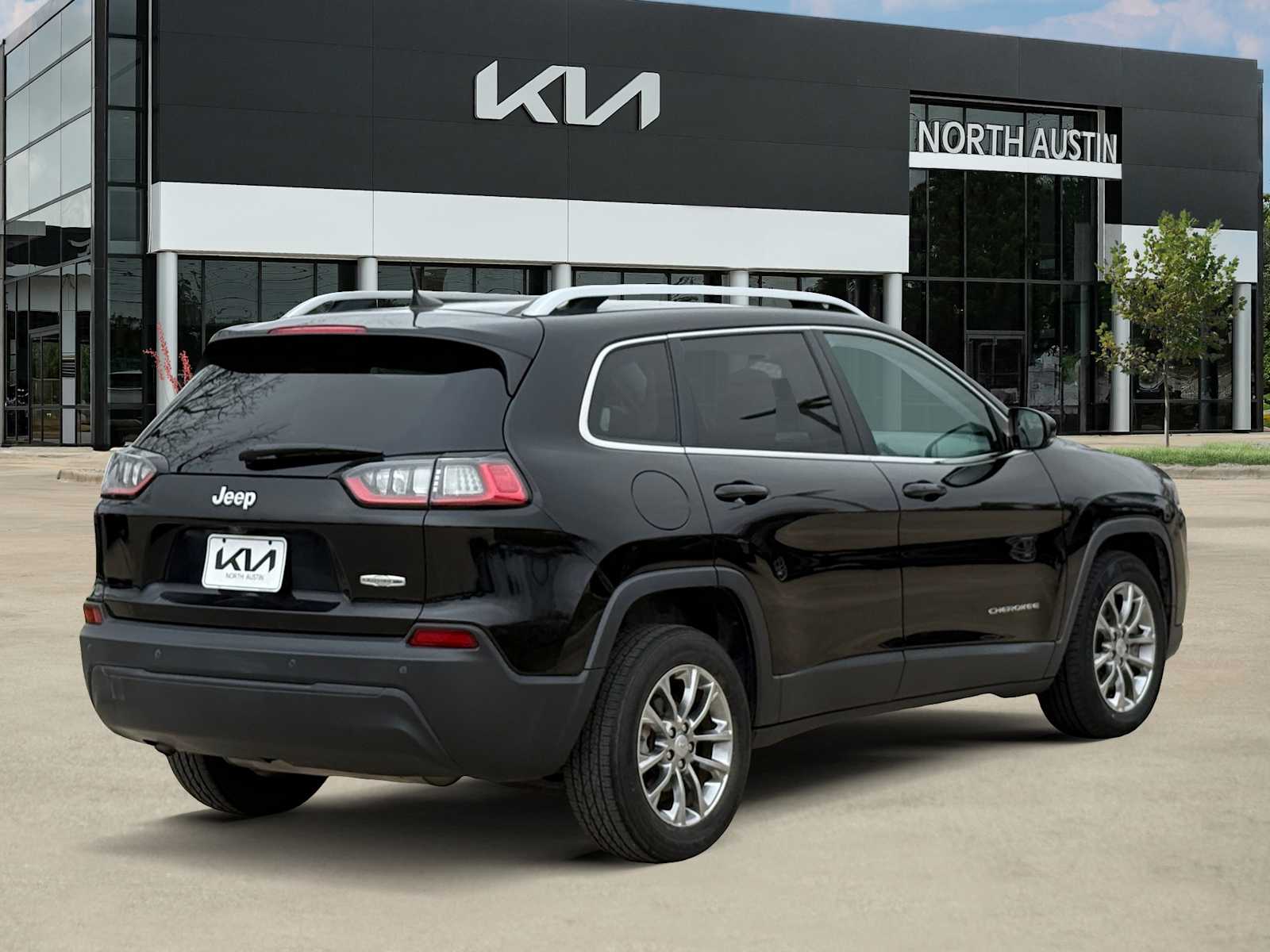 Thumbnail: 2021 Jeep Cherokee - 7