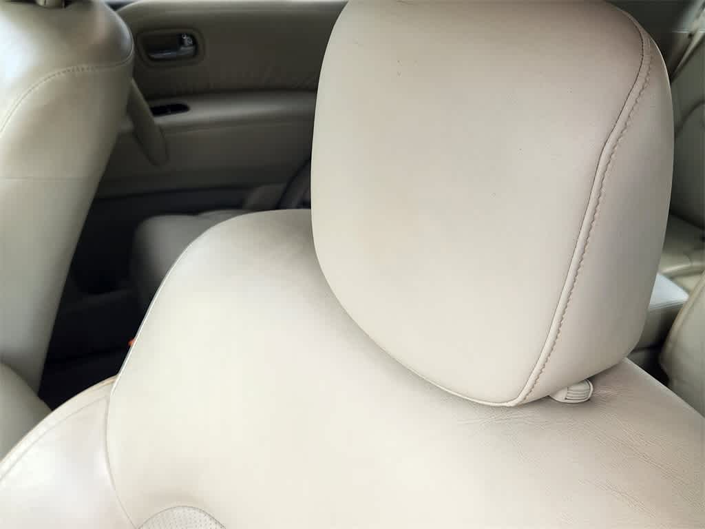 2015 INFINITI QX80  15