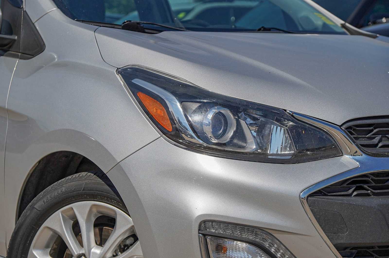 2021 Chevrolet Spark 1LT photo 2