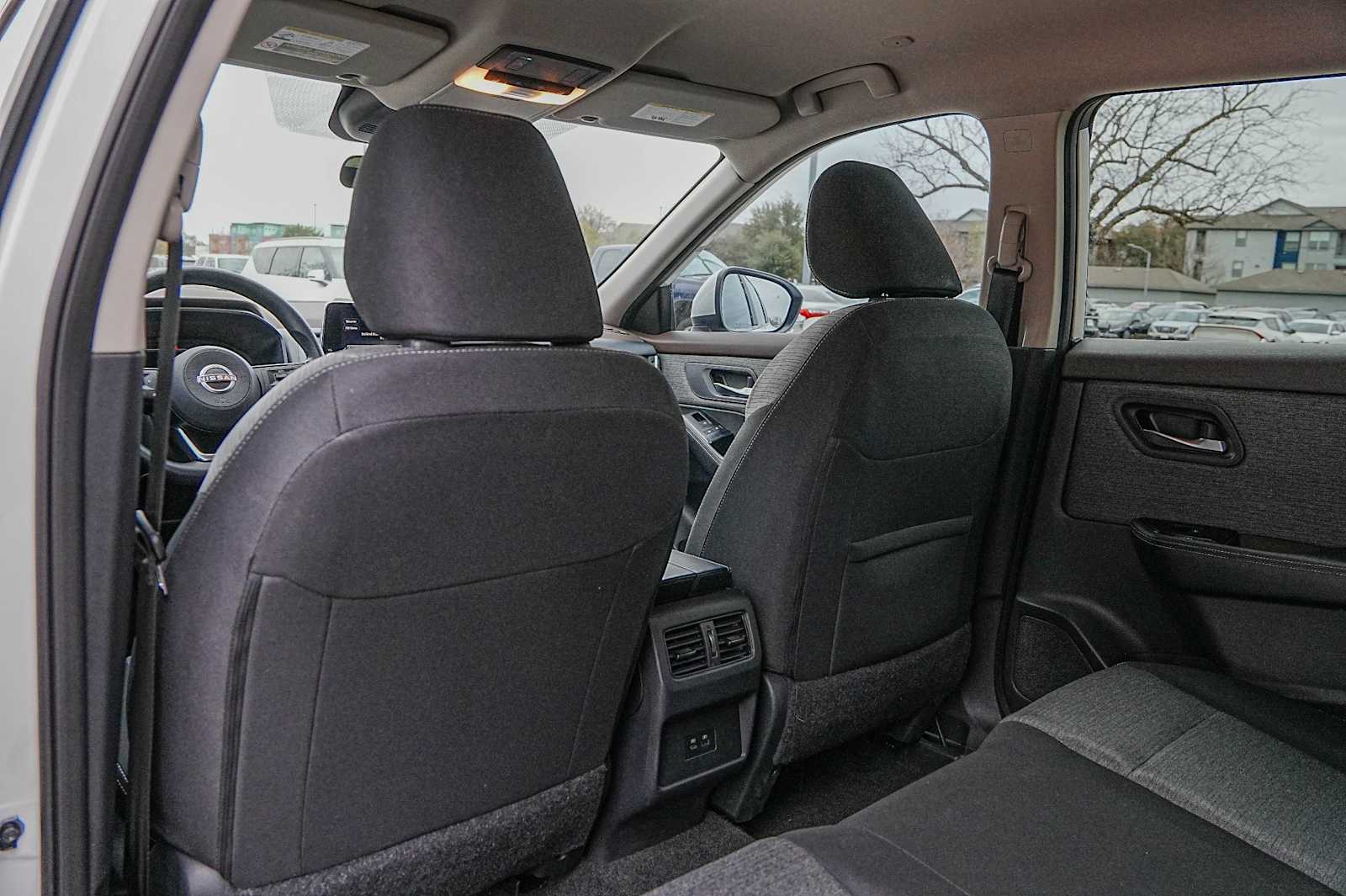 Thumbnail: 2023 Nissan Rogue - 29