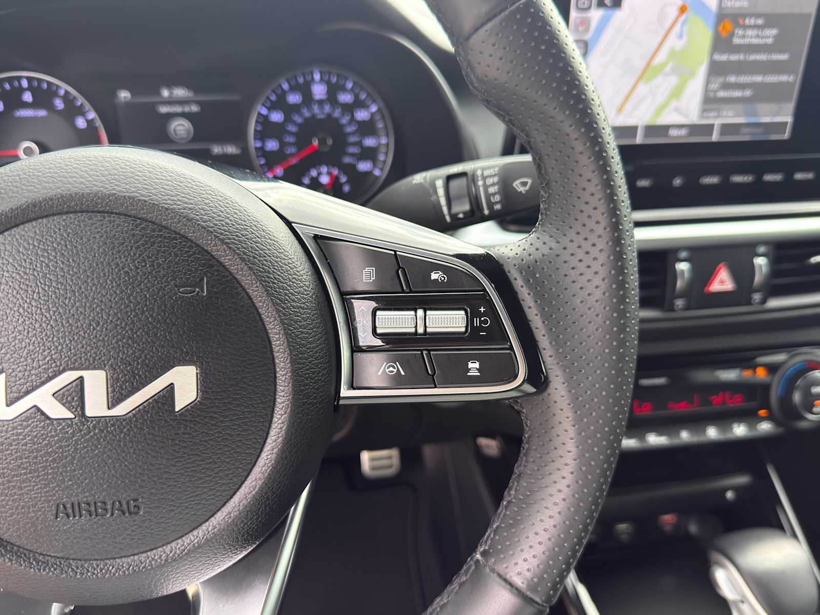 Thumbnail: 2024 Kia Forte - 23