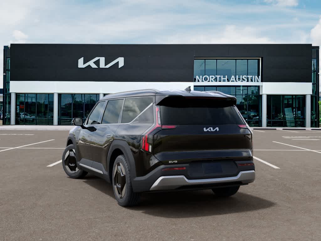 Thumbnail: 2026 Kia EV9 - 4