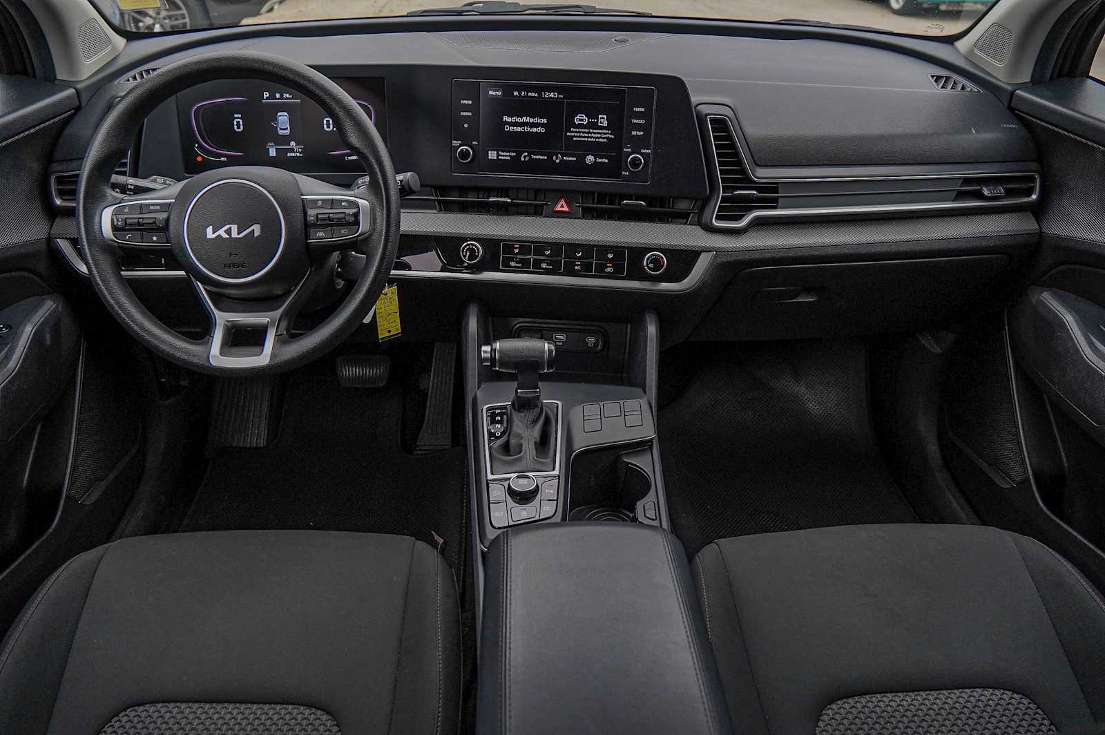 Thumbnail: 2023 Kia Sportage - 25