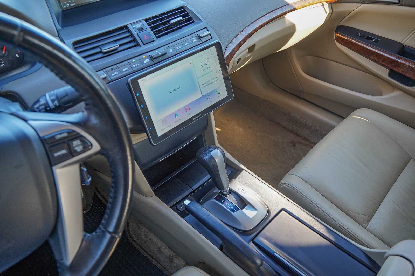 Thumbnail: 2009 Honda Accord - 18