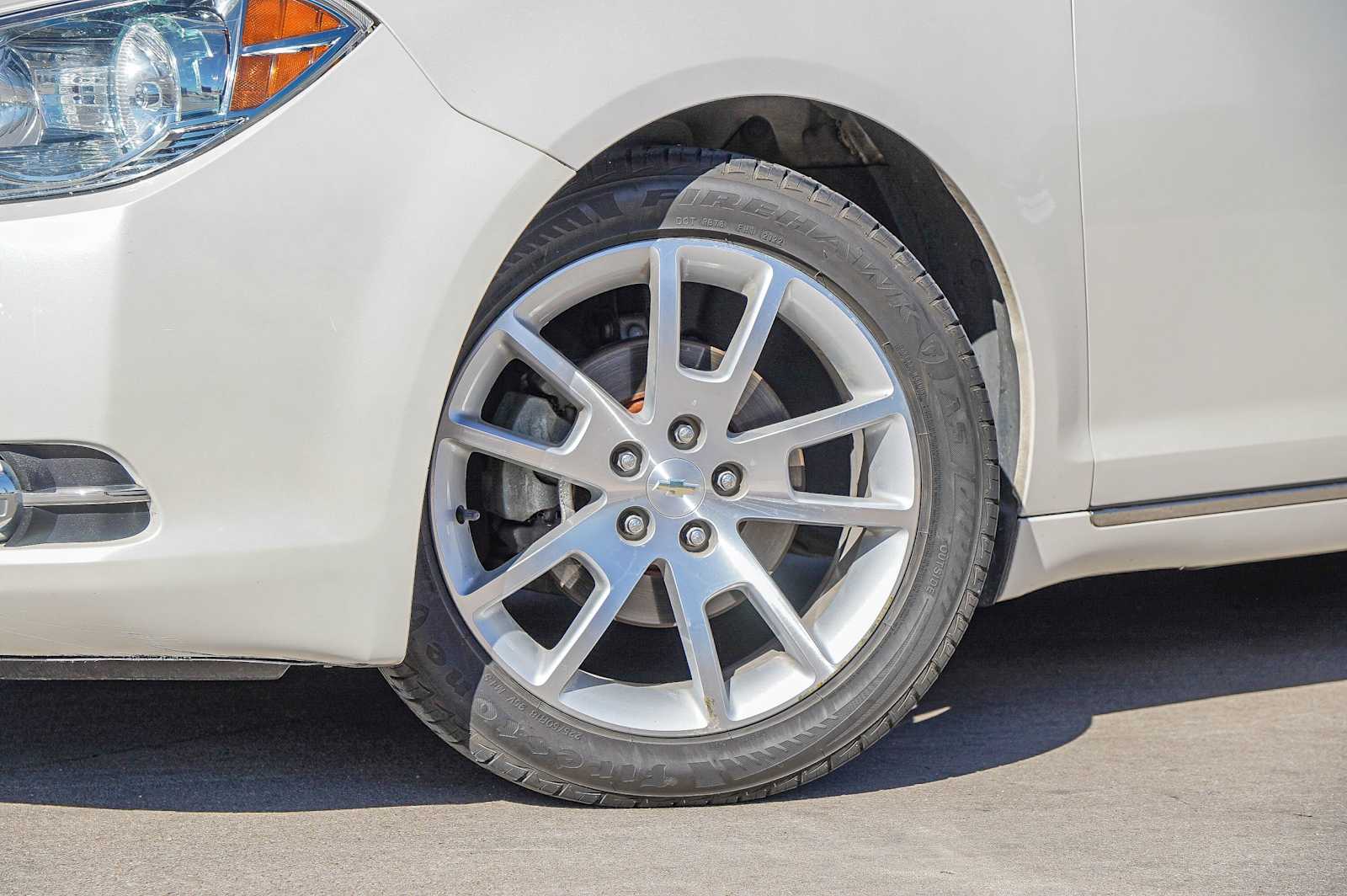 Thumbnail: 2012 Chevrolet Malibu - 2