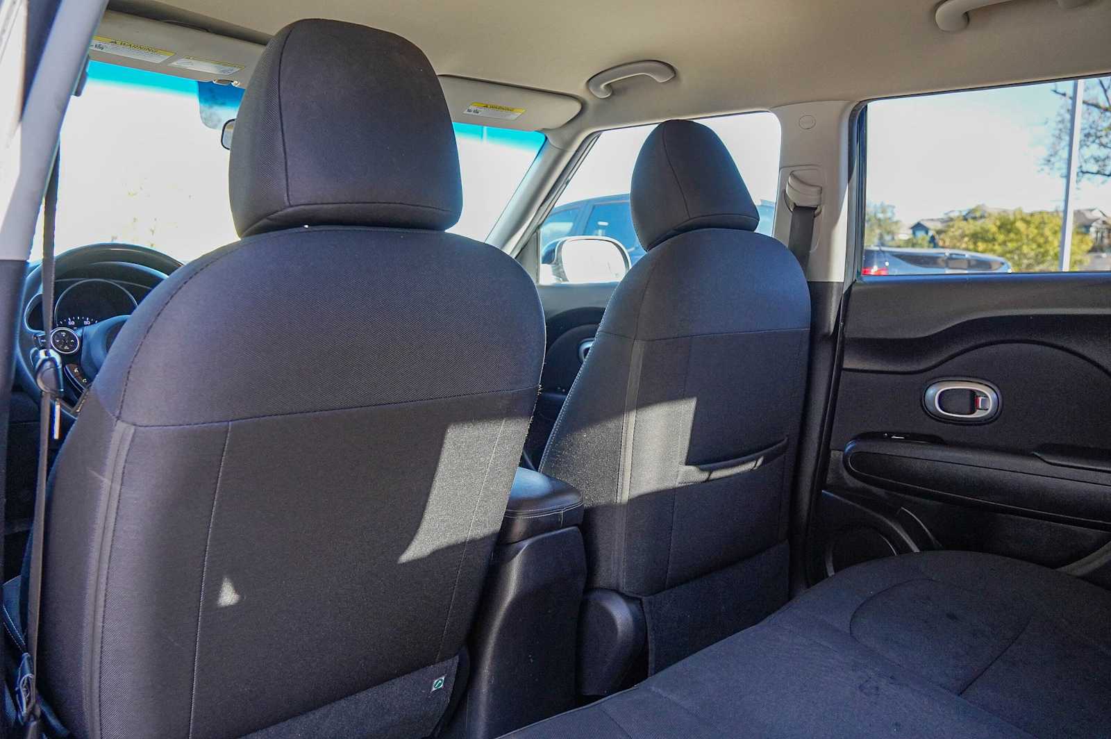 Thumbnail: 2018 Kia Soul - 27