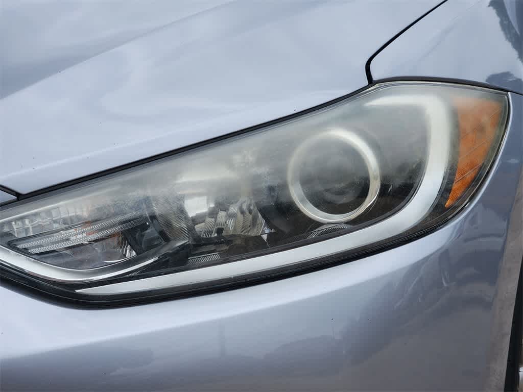 Thumbnail: 2017 Hyundai Elantra - 7