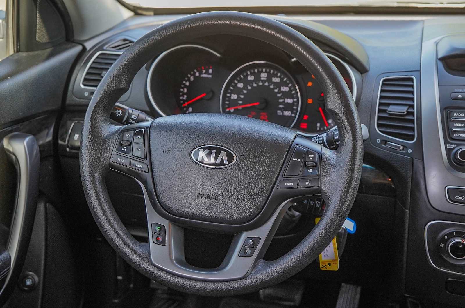 Thumbnail: 2014 Kia Sorento - 24