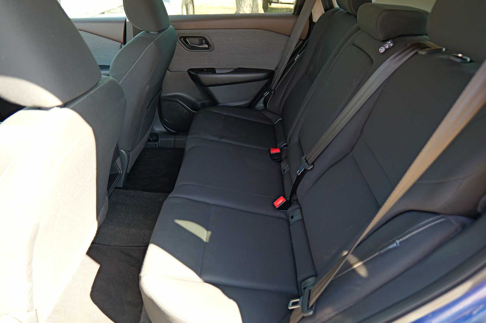 Thumbnail: 2023 Nissan Rogue - 23