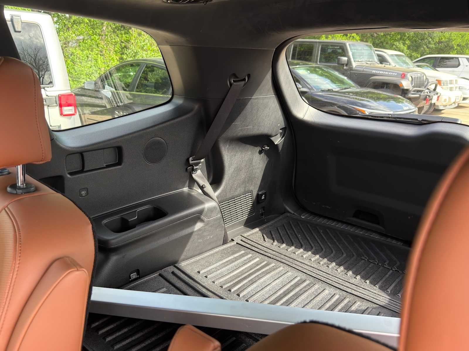 Thumbnail: 2024 Kia Telluride - 31