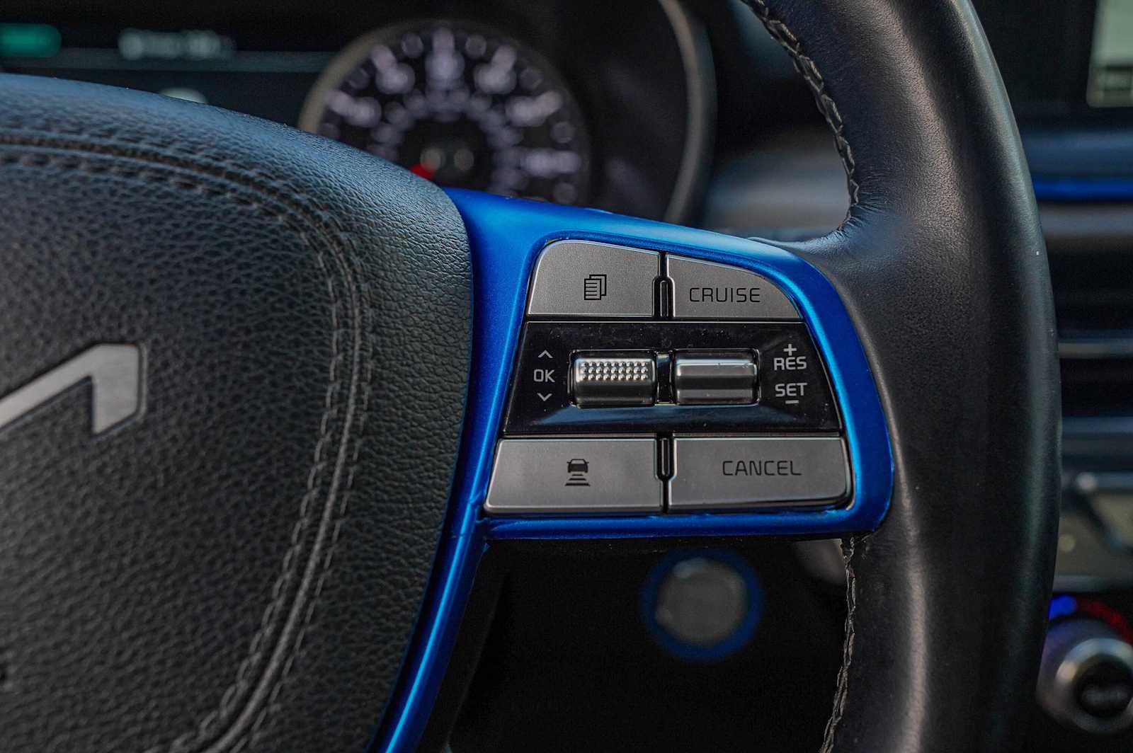 Thumbnail: 2022 Kia Telluride - 14