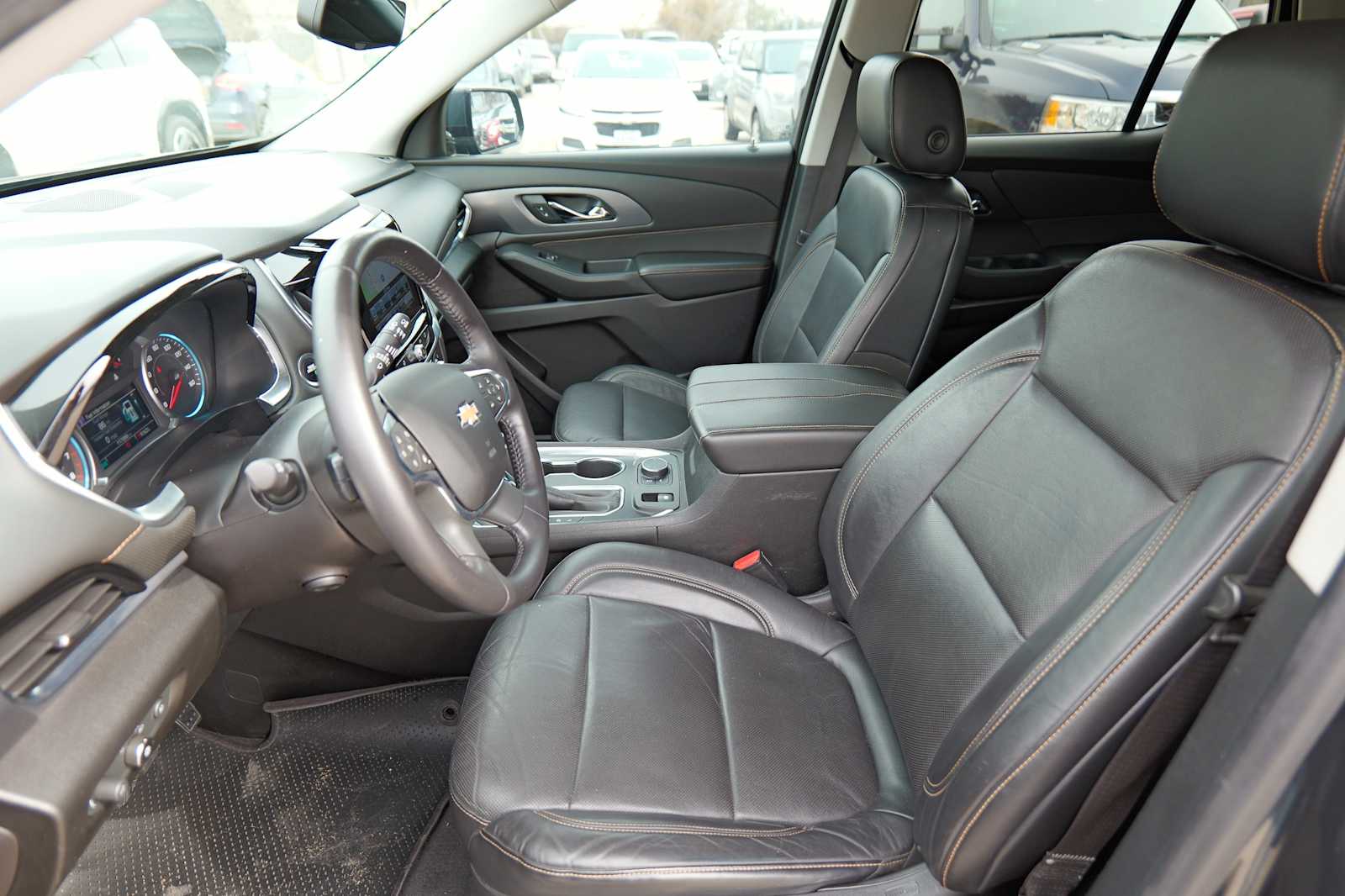 Thumbnail: 2018 Chevrolet Traverse - 10