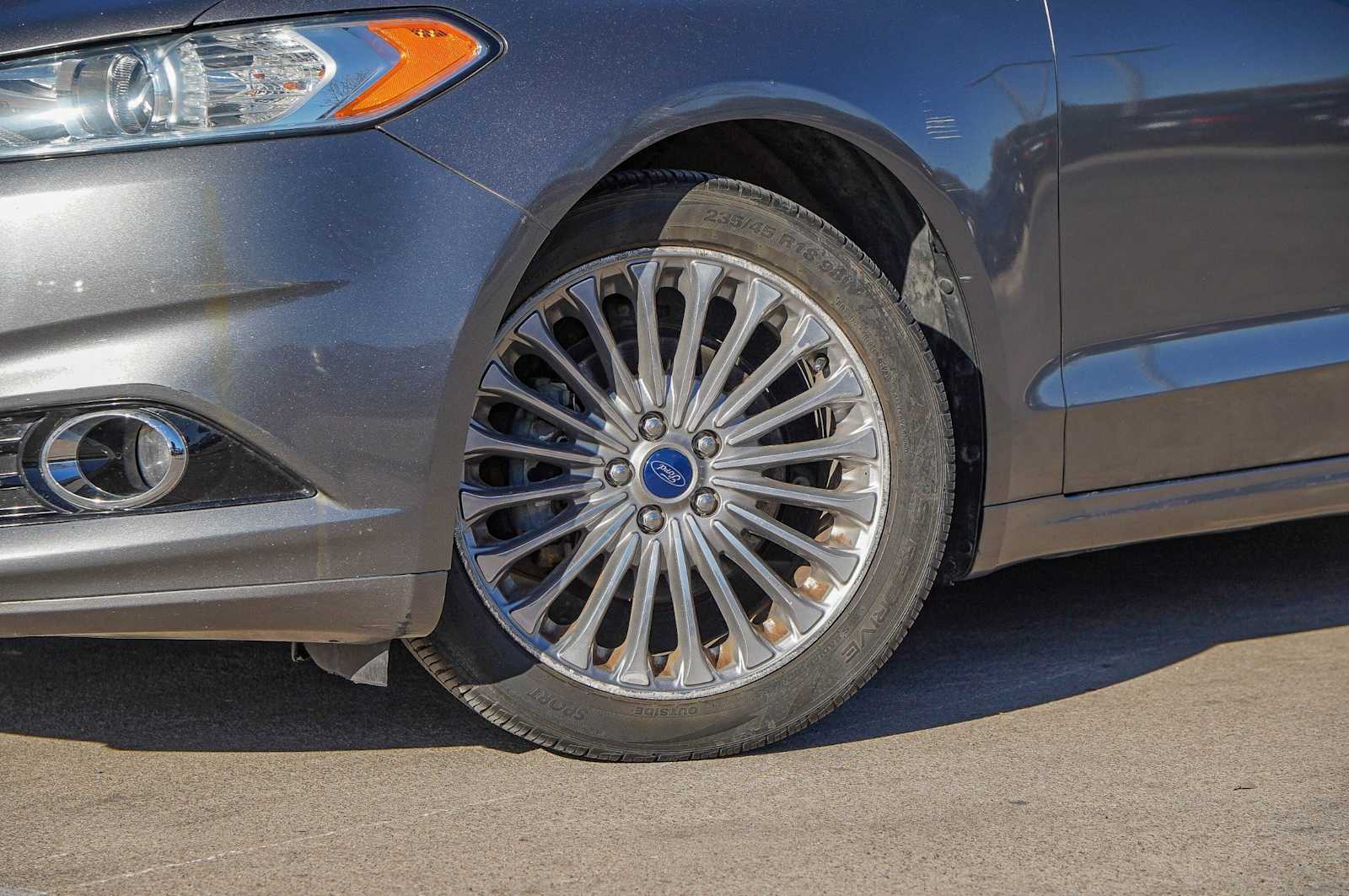 Thumbnail: 2014 Ford Fusion - 2